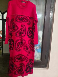 New Stylish Majenta woolen kurti in L 40 size