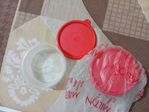 Milton Lunch Box