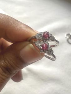 Pure Silver Toe Rings With Pink Stone