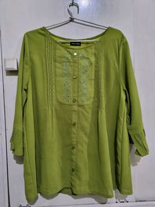 Stylish Olive Green High Low Bee Top