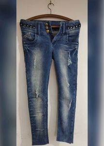 Ribbed High-waisted Jeans
