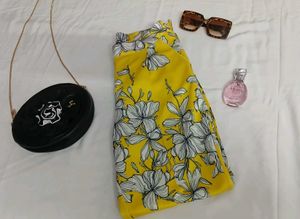 Floral Print Yellow Pants