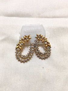 Elegant Floral Drop Earrings