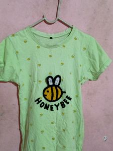Girl Tshirt And Pants