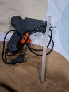 Glue Gun With Glu Stick