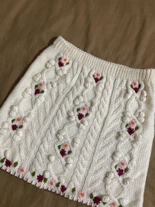 Knit Mini Skirt with high neck