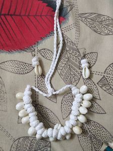 Shell Necklace Set