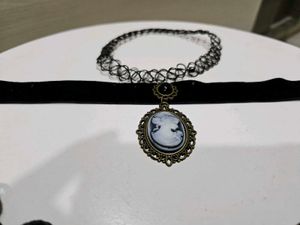 Choker Necklace Set