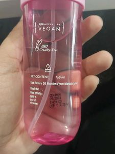 Aqualogica Body Mist Dewy Floral Kiss