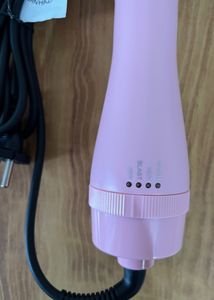 Alan Truman Pink Blow Brush