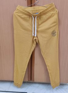 Jack And Jones Joggers In Unique Mustard Color✨🌟