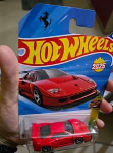 Hot Wheels Ferrari F40 &amp; Porsche 904 Carrera GTS