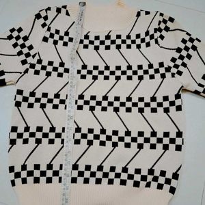 Argyle Knitted Crop Top