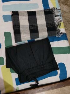 SALE ALERT !!!!Three Piece Set