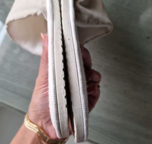 Room Slipper