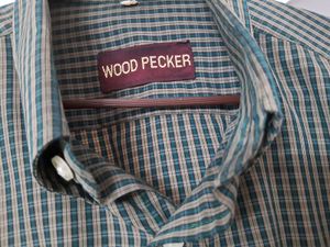 Men&#39;s Long Sleeve Checkered Button-Down