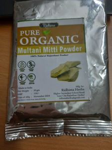 Multani Mitti And Heena Powder Face Hair Pack