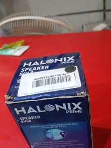 Halonix Prime Speaker Bulb - 9 Watt LED
