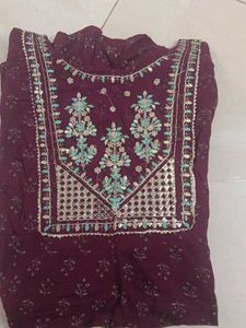 .Embroidered Kurta