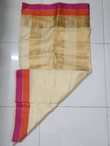 PRICE DROP ⬇️⬇️ Gold Zari Saree