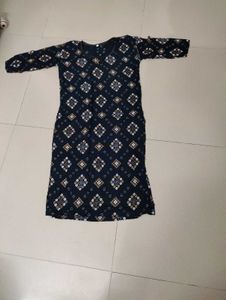 Black &amp; Gold Printed Kurti