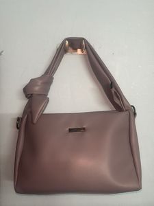 hand bag