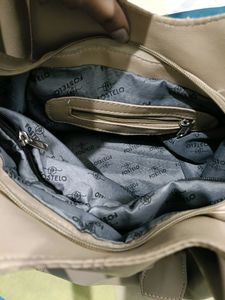 Panelled Jane Hobo Bag👜