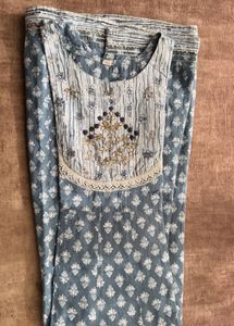 Blue &amp; White Printed Kurti