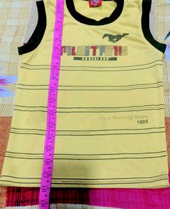 Girls&#39; Yellow Graphic Tees (2)