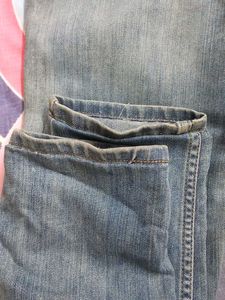 Levis Jeans For Women Size 28