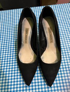 Zara Basic Heels