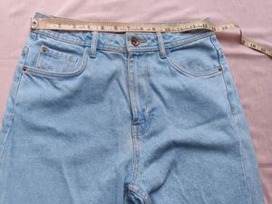 Zara Straight Fit Jeans