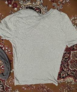 GAP Logo Tee - Classic &amp; Comfy
