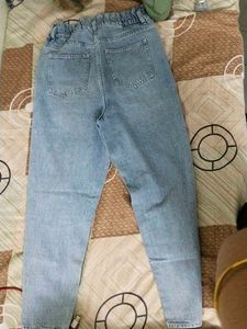 Light Wash Mom Jeans