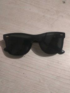Classic Black Sunglasses