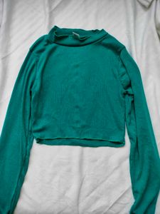 Green Long Sleeve Top