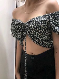 Chic Off Shoulder Crop Top