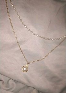 Pearl Pendant Layered Necklace