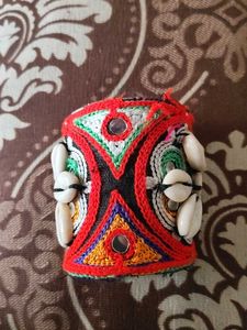Navratri Cowrie Kada