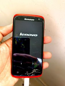 Lenovo S820