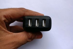 Portronics 15w ( 3 Usb Port )
