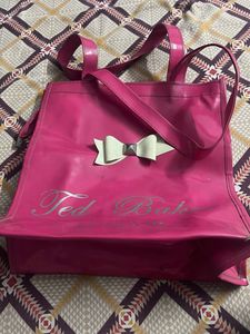 combo of tote bag and hand purse