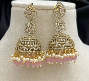 🆓Victorian Stone Earing Pink Color