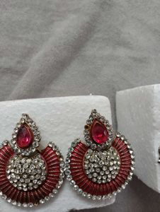 2 Earrings Combo