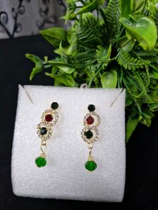 NECKLACE WITH EARRINGS