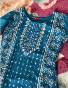 Threads A Line Kurta