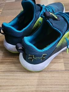 Under Armour HOVR Rise 3 Training Shoes
