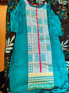 New Aurelia Kurthi Size: M