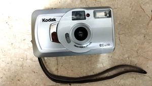 Kodak Ec 200 Camera