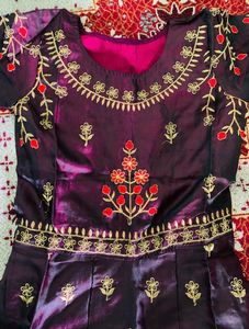 Gown With Dupata
